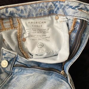 American Eagle Outfitters Women's Light Blue Jeans Great condition